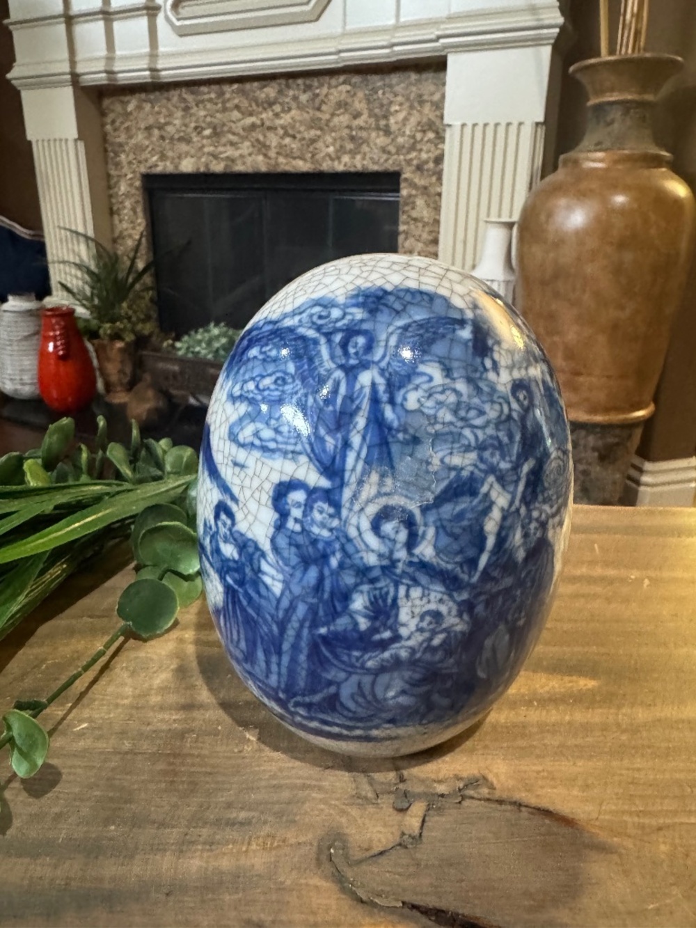 Vintage Egg, the birth of Jesus. 5.5”Cobalt Blue on crackle design